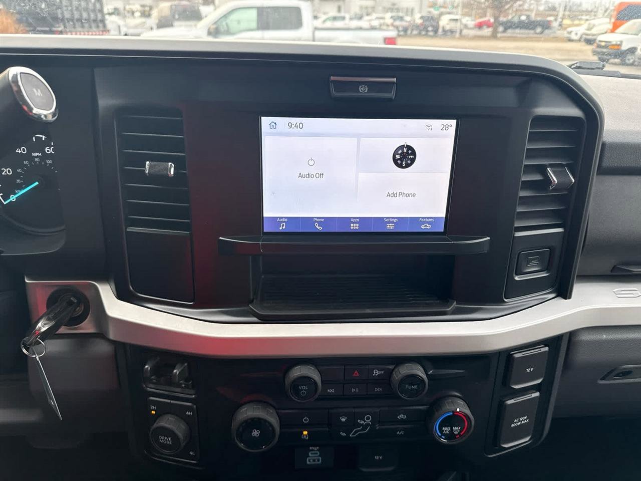 Used 2025 Ford F350 XLT image 14