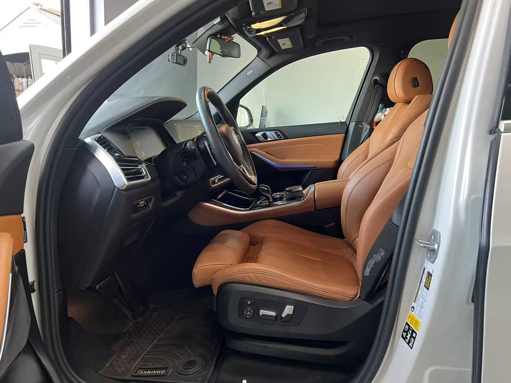 Used 2022 BMW X5 xDrive40i w/ Premium Package image 12