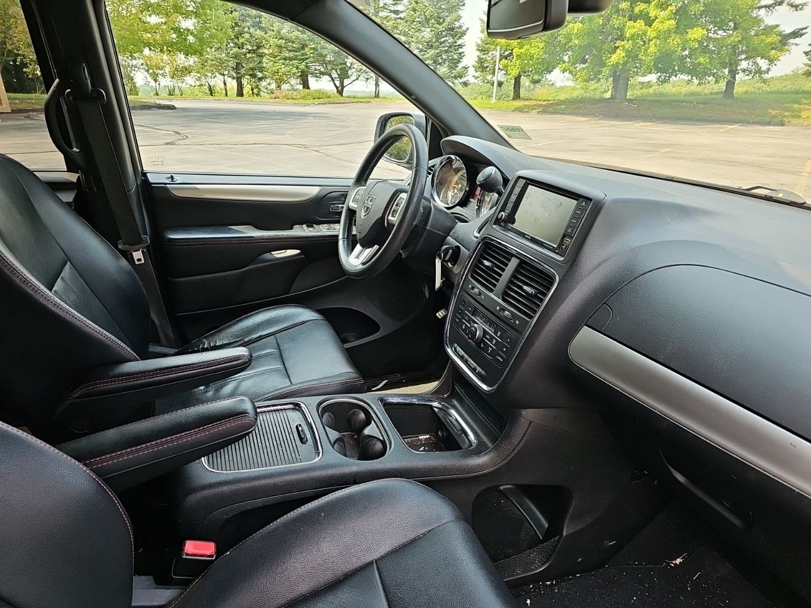Used 2019 Dodge Grand Caravan GT FWD image 10