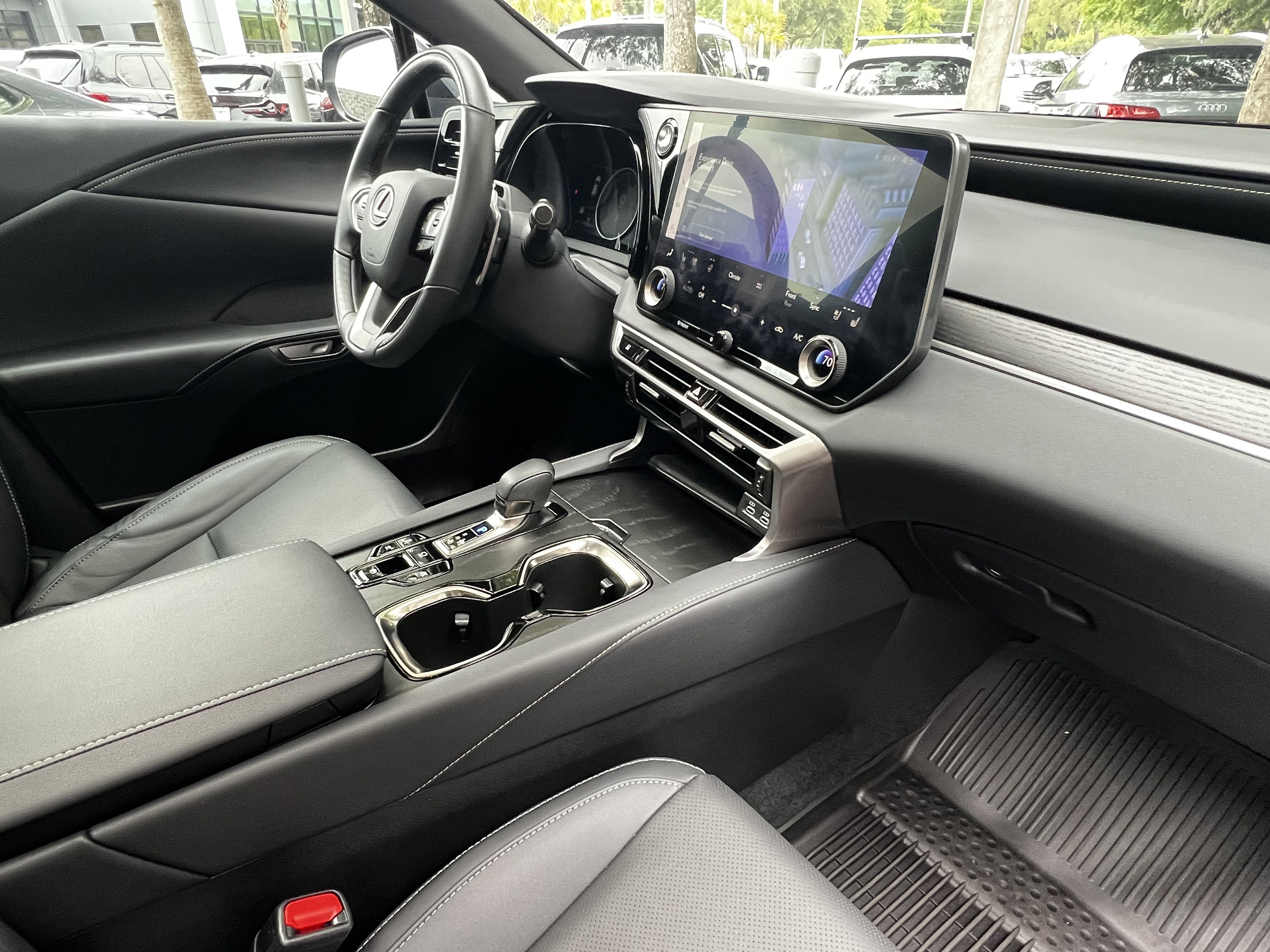 Used 2024 Lexus RX 350h w/ Convenience Package AWD/4WD image 48