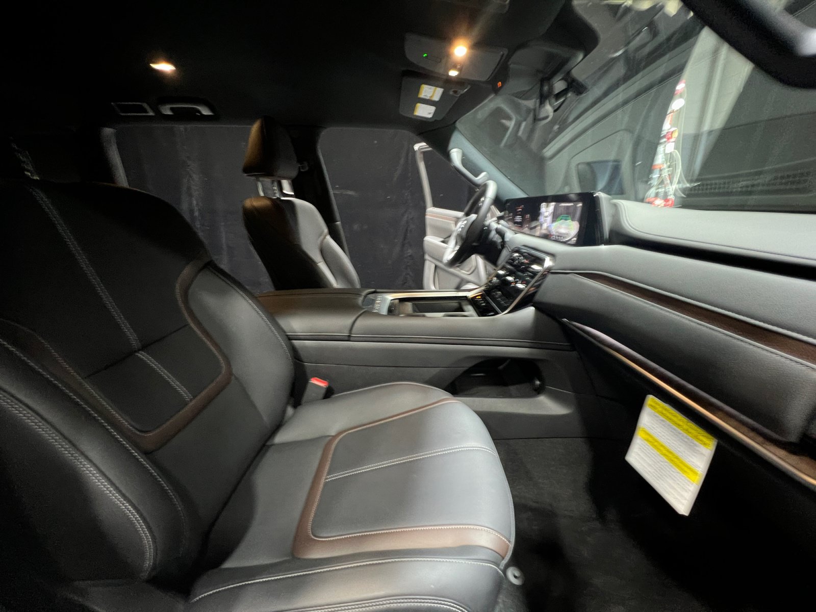 New 2026 Nissan Armada SL AWD/4WD image 19