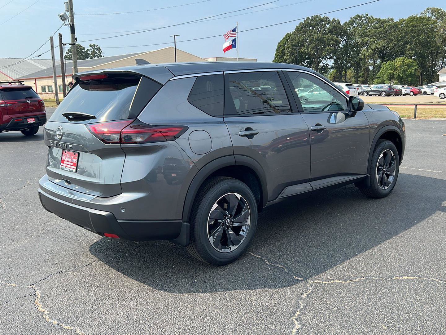 New 2026 Nissan Rogue SV image 4