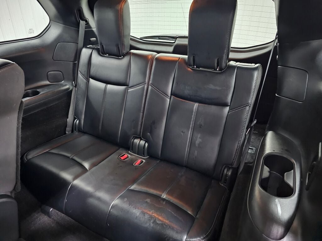 Used 2020 Nissan Pathfinder SL AWD/4WD image 13