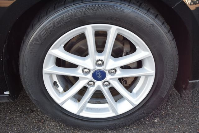 Used 2017 Ford Focus SE image 37