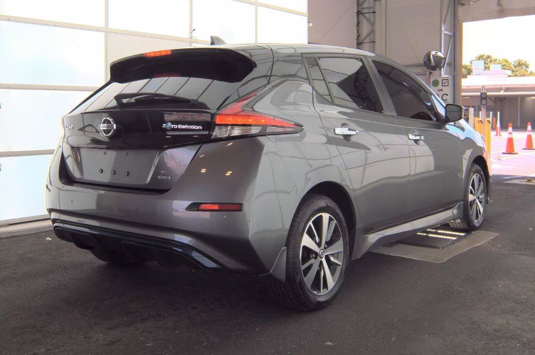 Used 2022 Nissan Leaf S Plus FWD image 2