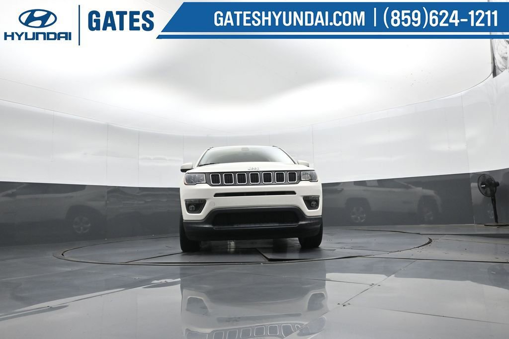 Used 2020 Jeep Compass Latitude w/ Cold Weather Group image 40