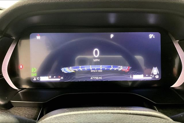 Used 2023 Jeep Grand Cherokee Limited w/ Luxury Tech Group II image 13