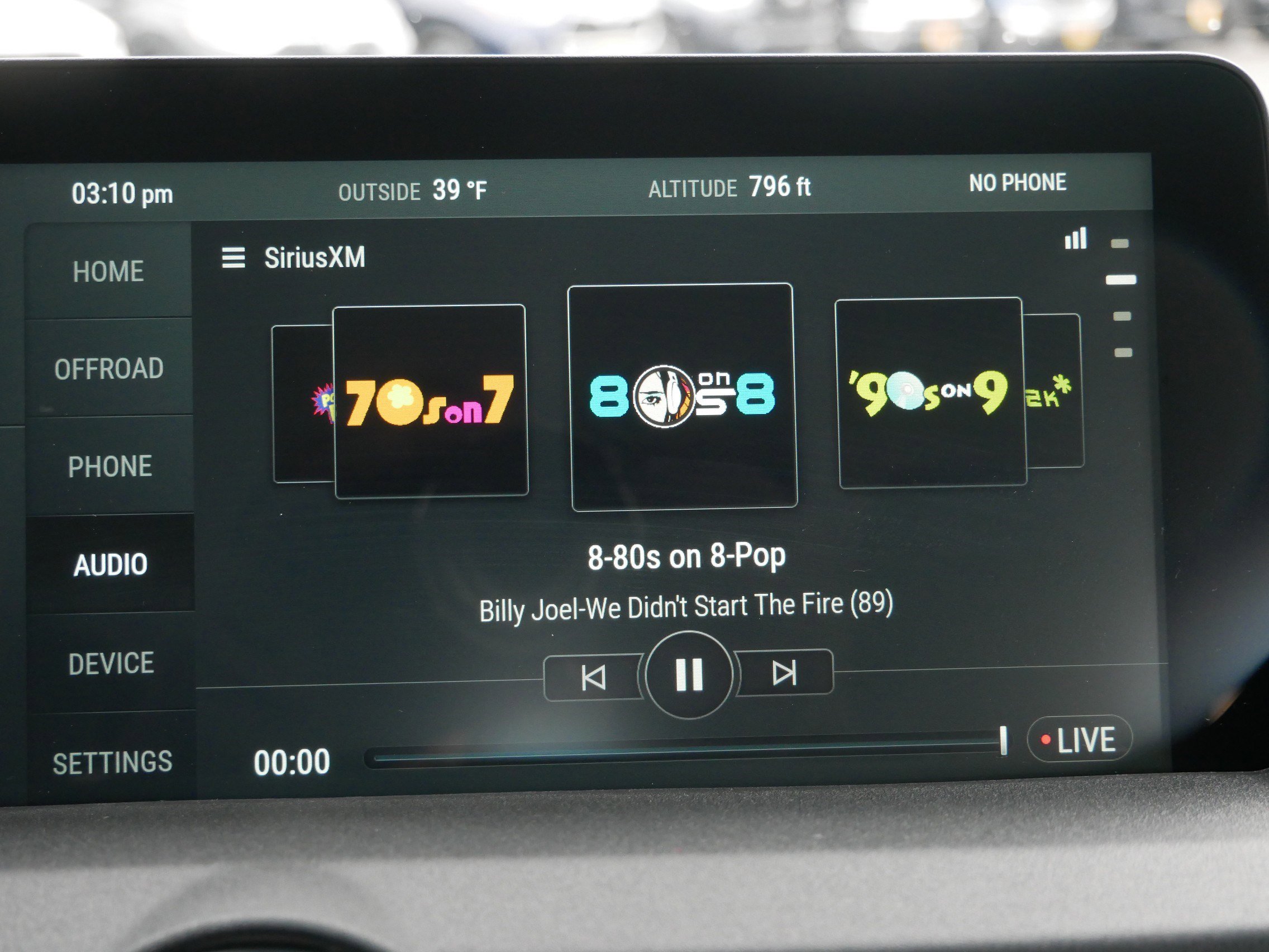 Used 2025 INEOS Grenadier 4WD image 22