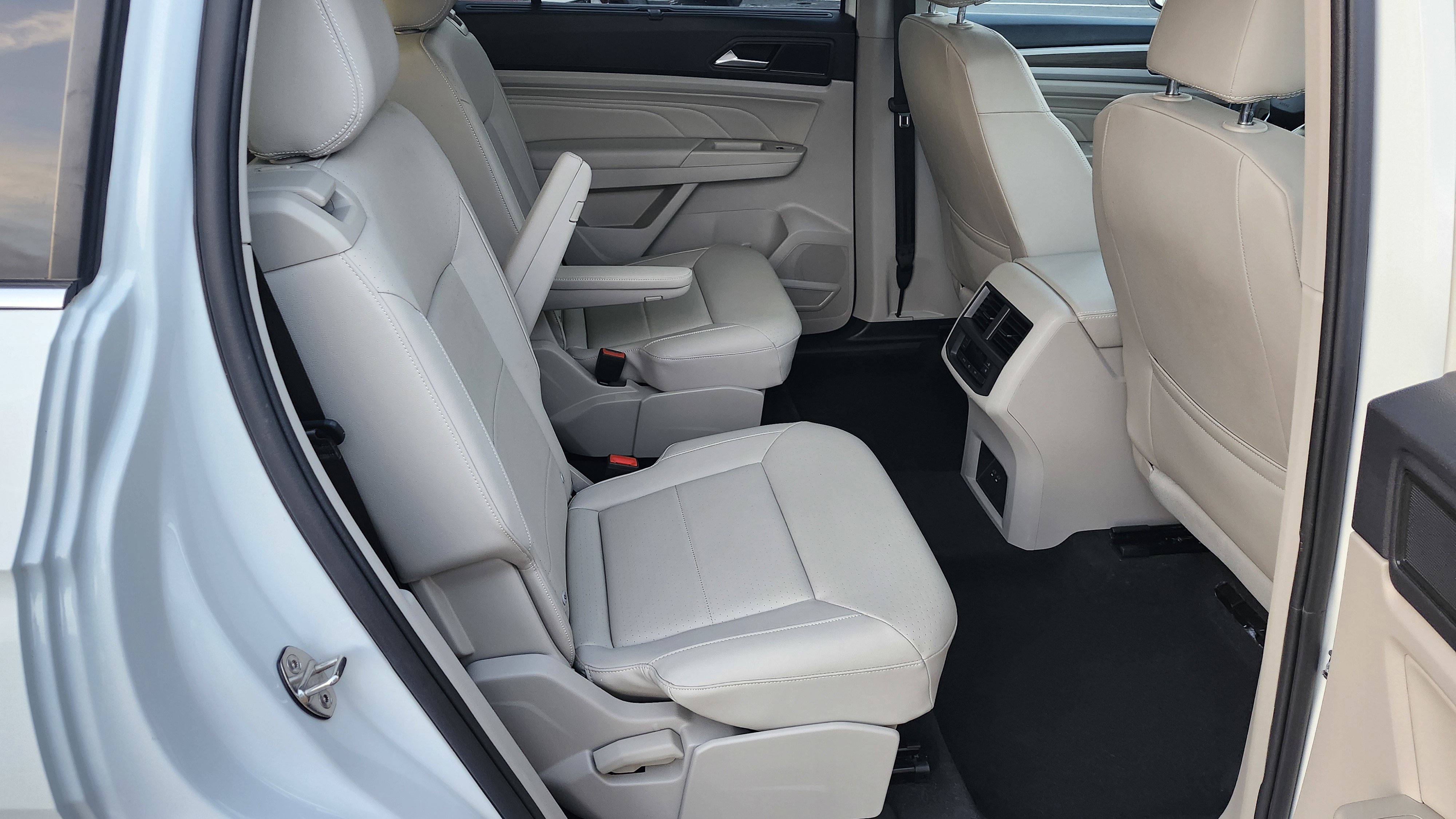 Used 2021 Volkswagen Atlas SEL image 21