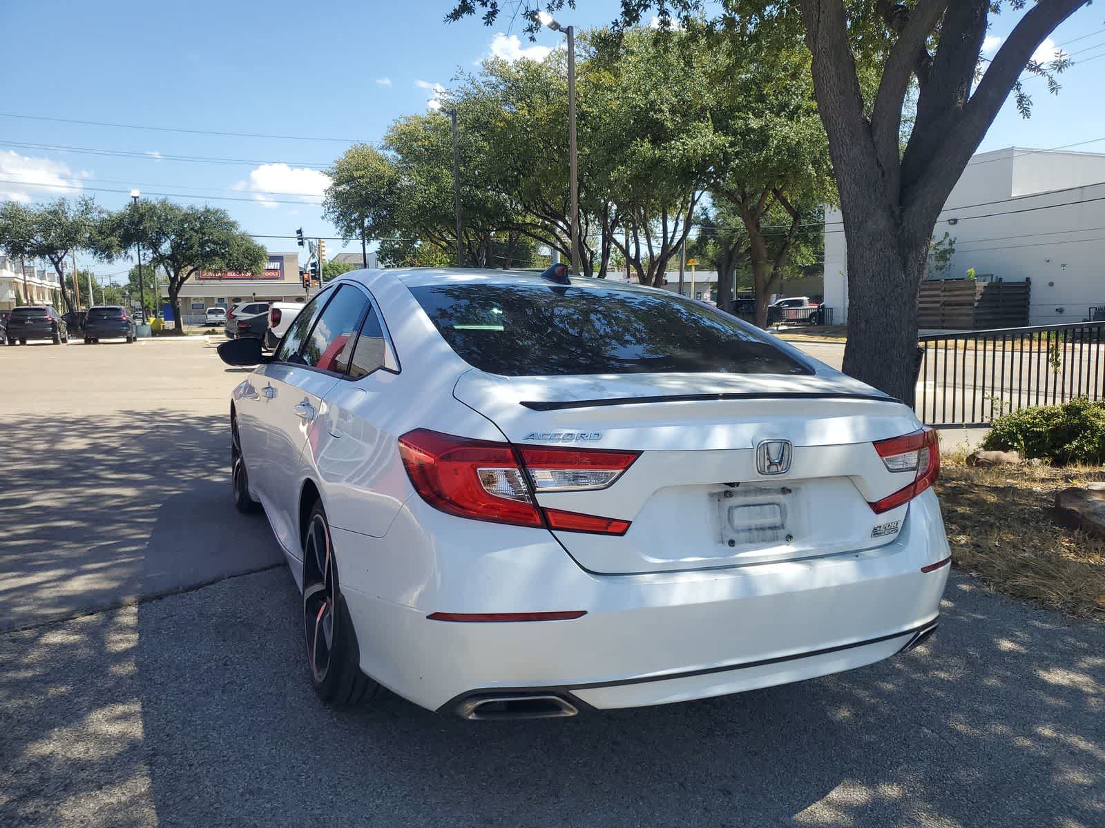 Used 2021 Honda Accord Sport Special Edition image 4