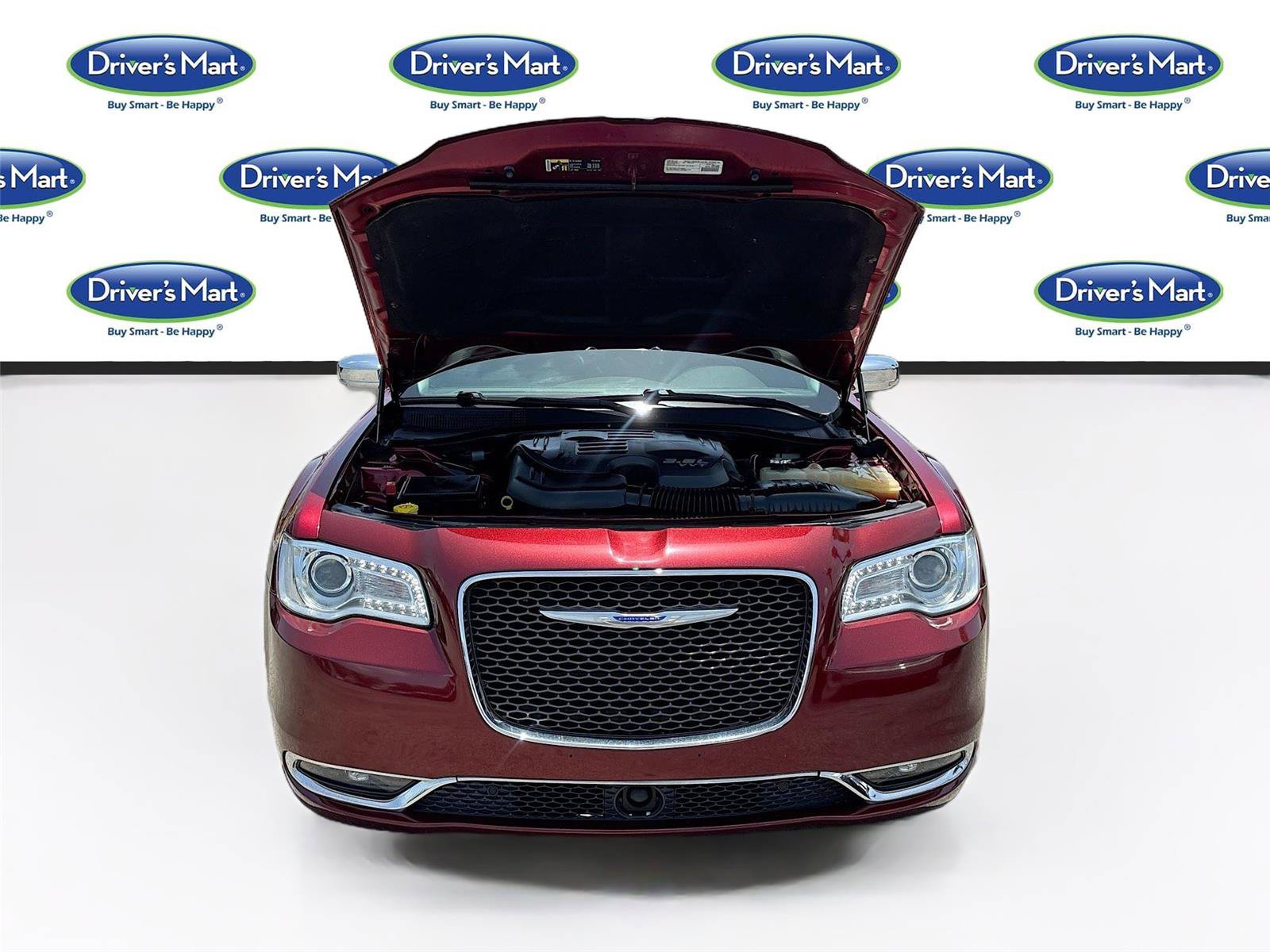Used 2018 Chrysler 300 Limited w/ Safetytec Plus Group RWD image 34