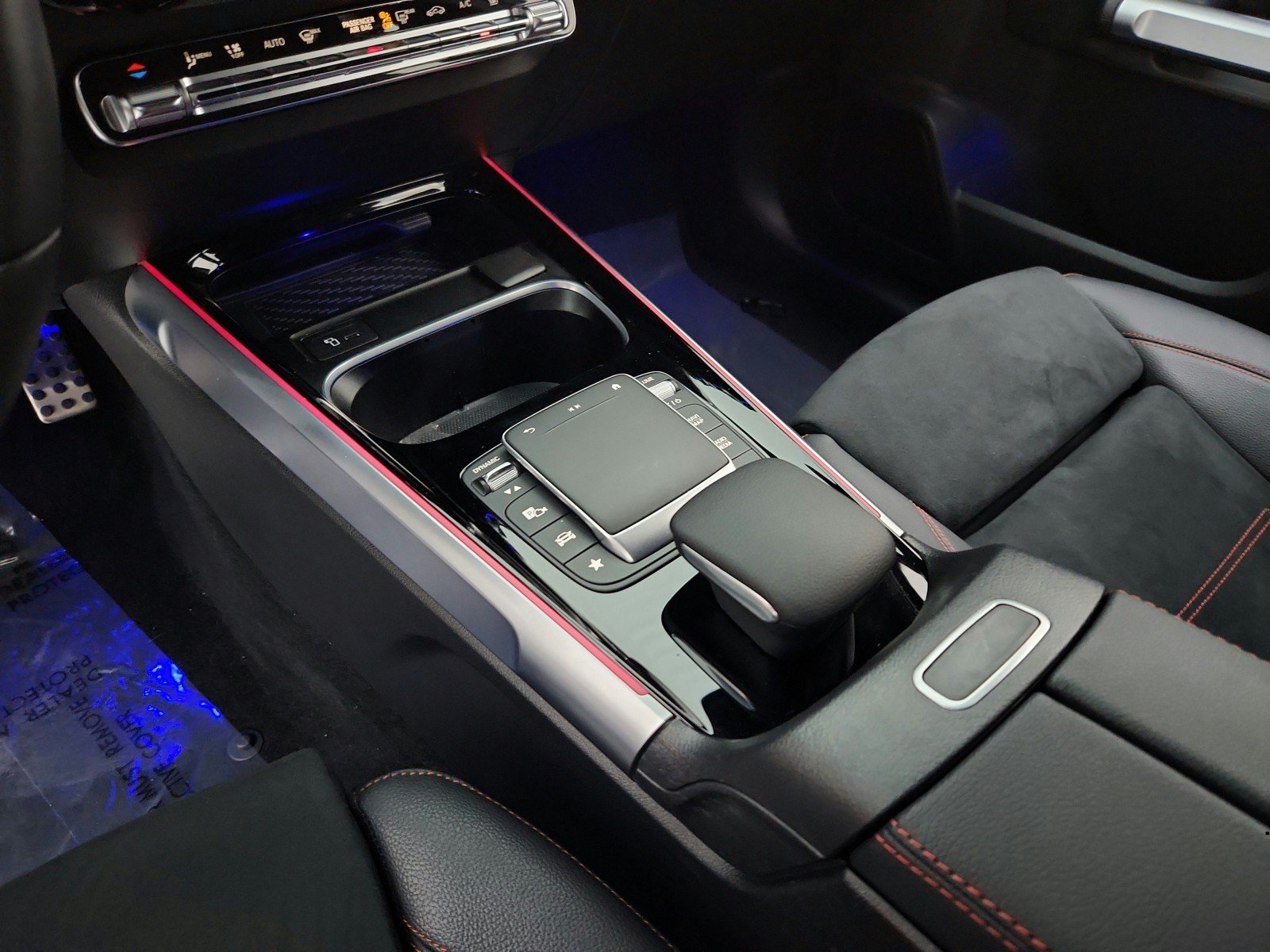Certified 2023 Mercedes-Benz EQB 300 4MATIC image 21