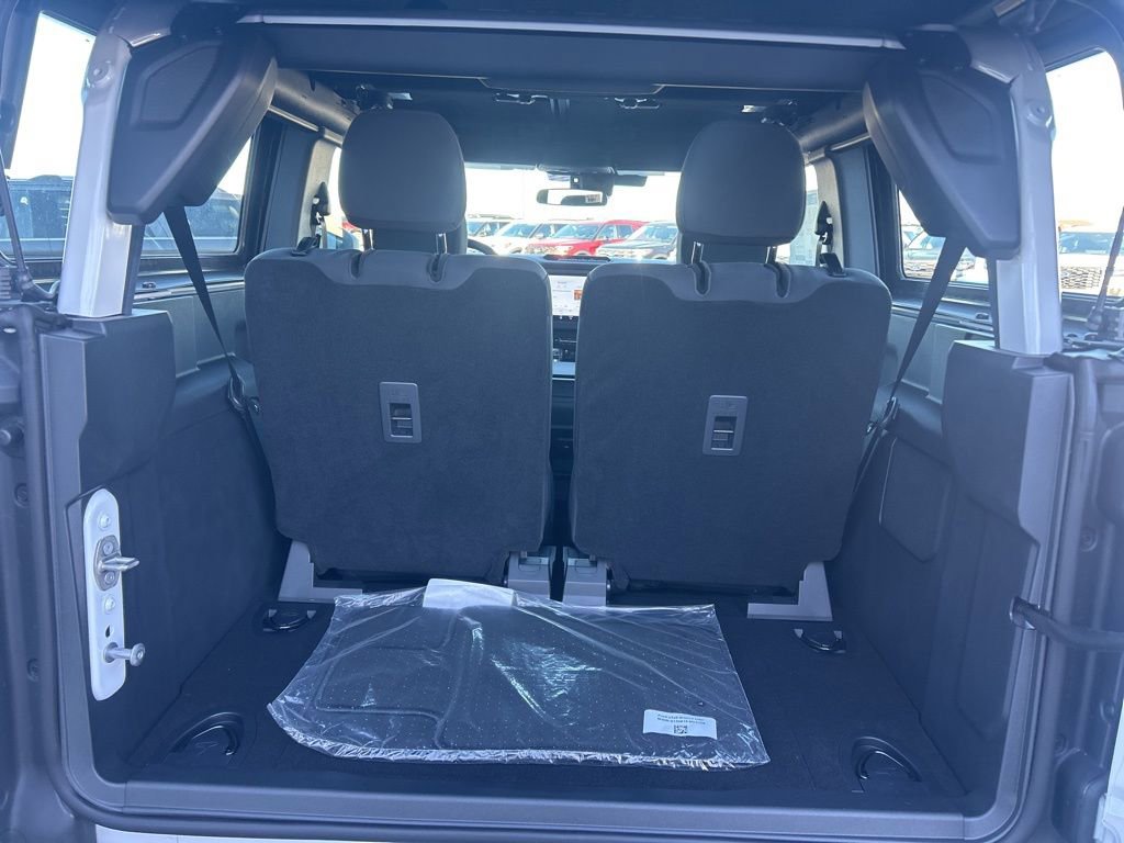 New 2025 Ford Bronco 2-Door w/ Sasquatch Package image 13