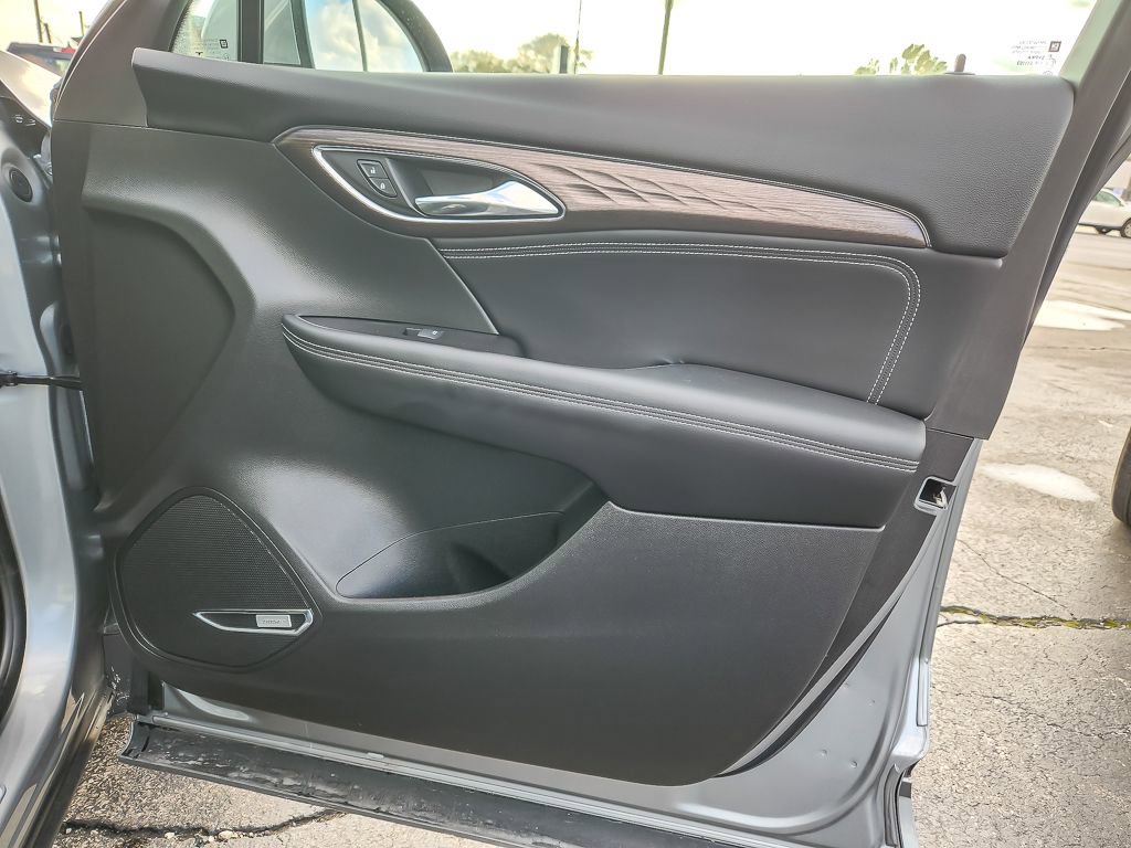 Certified 2023 Buick Envision Avenir AWD/4WD image 22