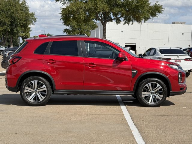 Used 2023 Mitsubishi Outlander Sport AWD image 3