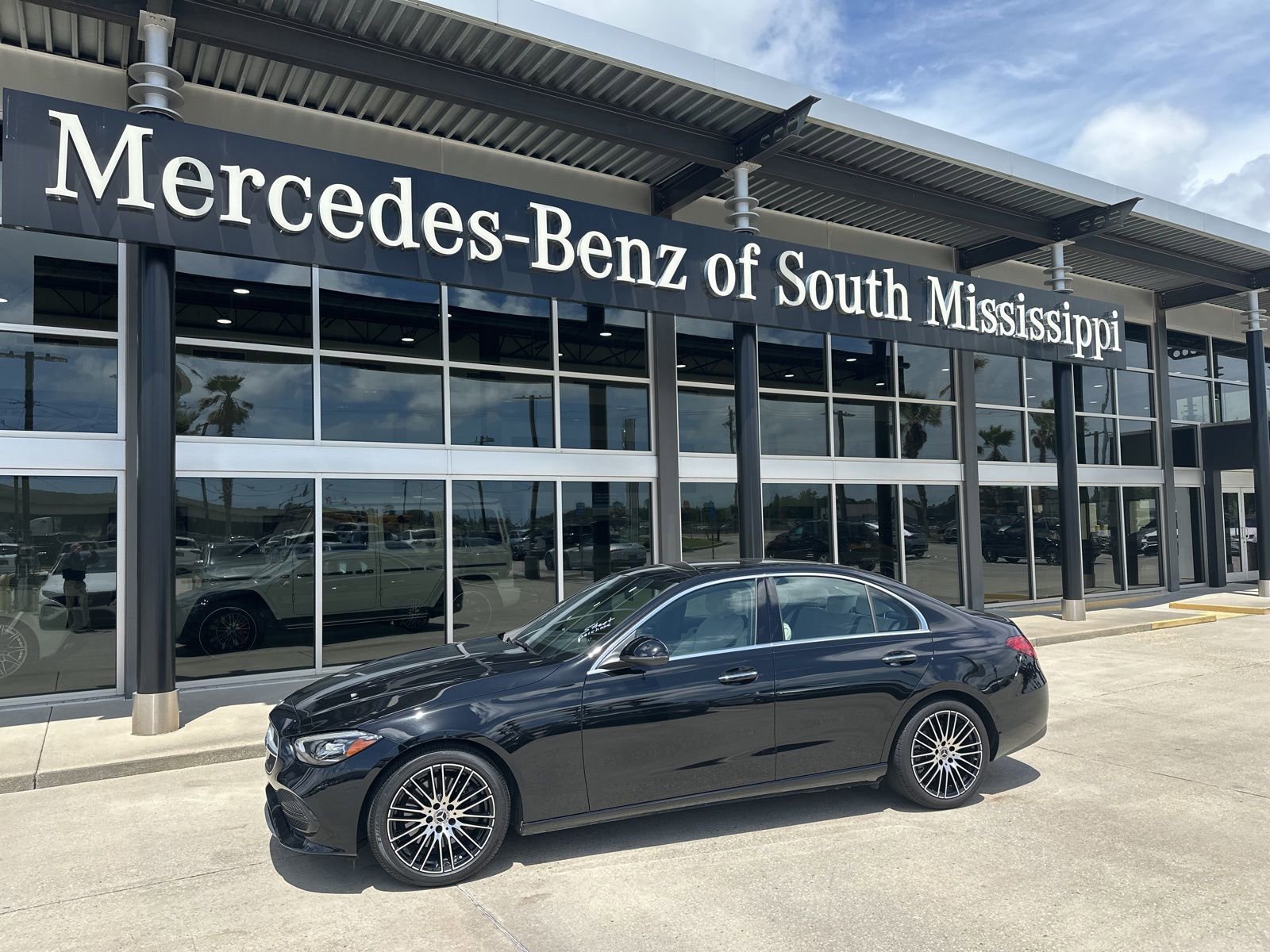 Used 2022 Mercedes-Benz C 300 Sedan image 1