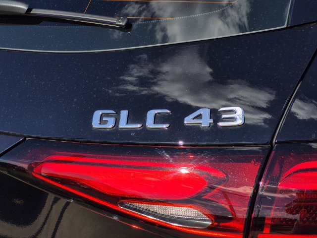 Certified 2026 Mercedes-Benz GLC 43 AMG 4MATIC image 11