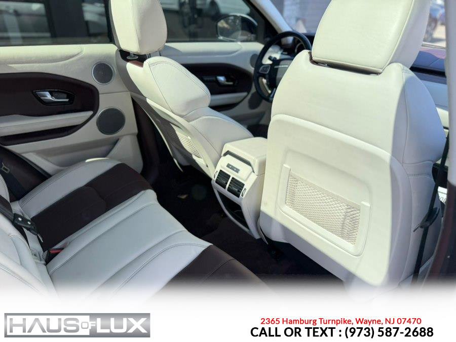 Used 2018 Land Rover Range Rover Evoque Autobiography image 28