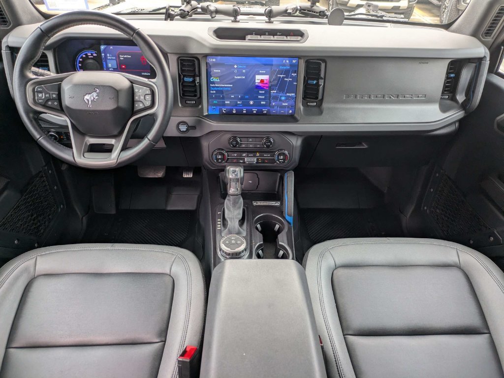Used 2024 Ford Bronco Black Diamond AWD/4WD image 15