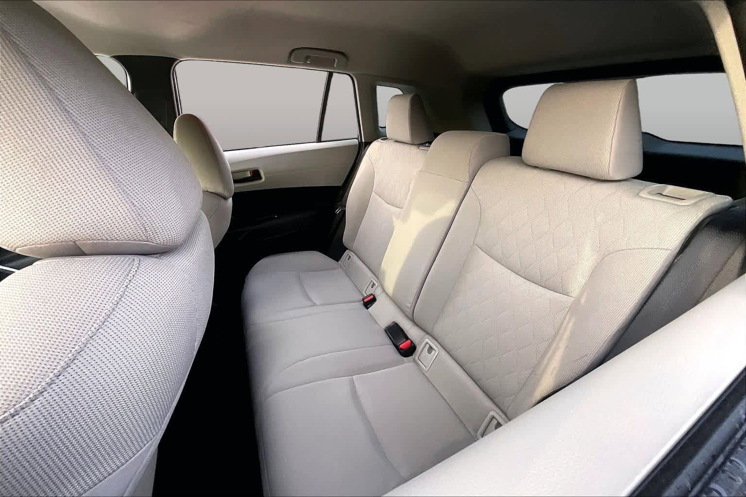 Used 2026 Toyota Corolla Cross L FWD image 20