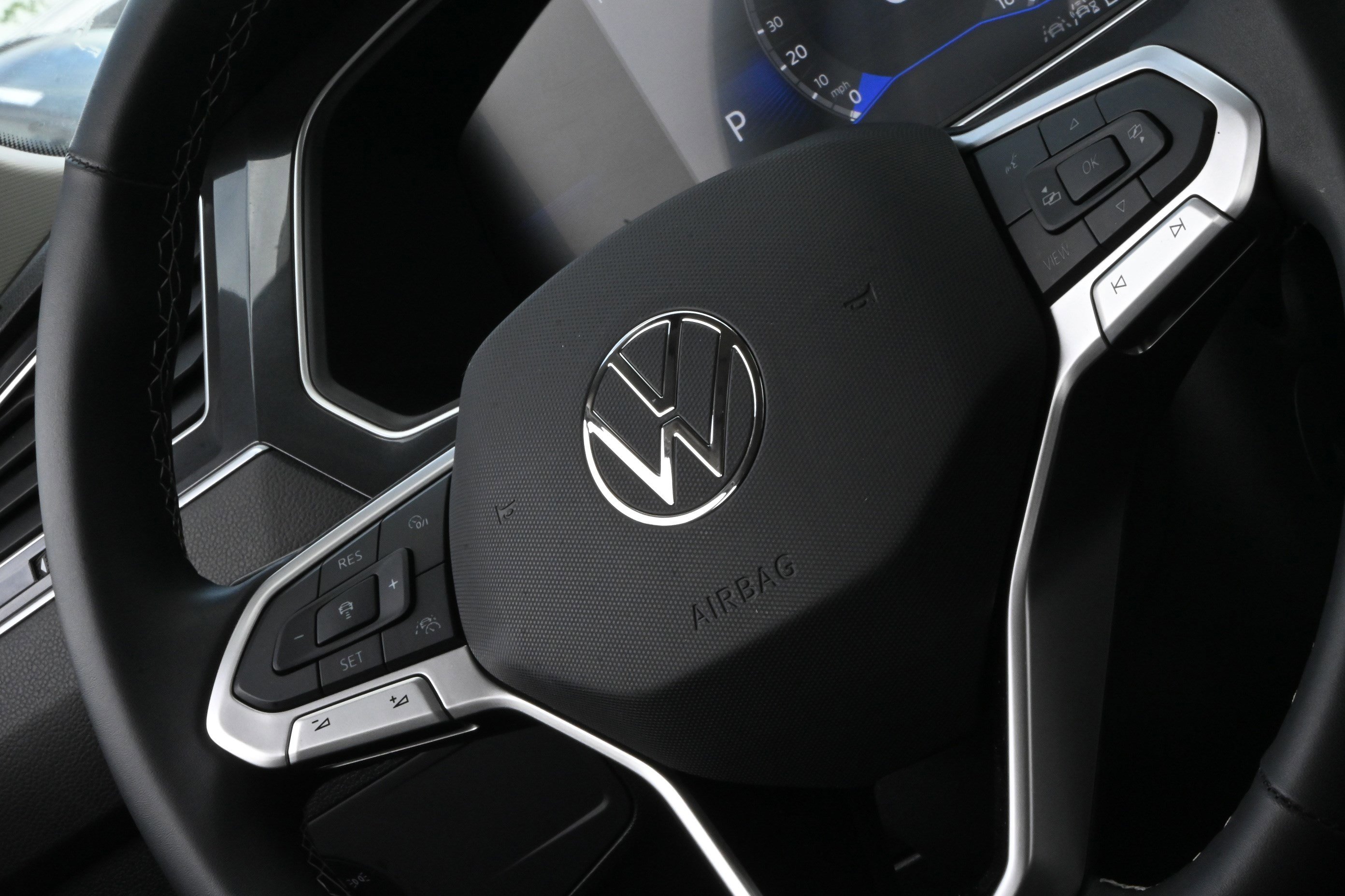 Used 2024 Volkswagen Tiguan S FWD image 26