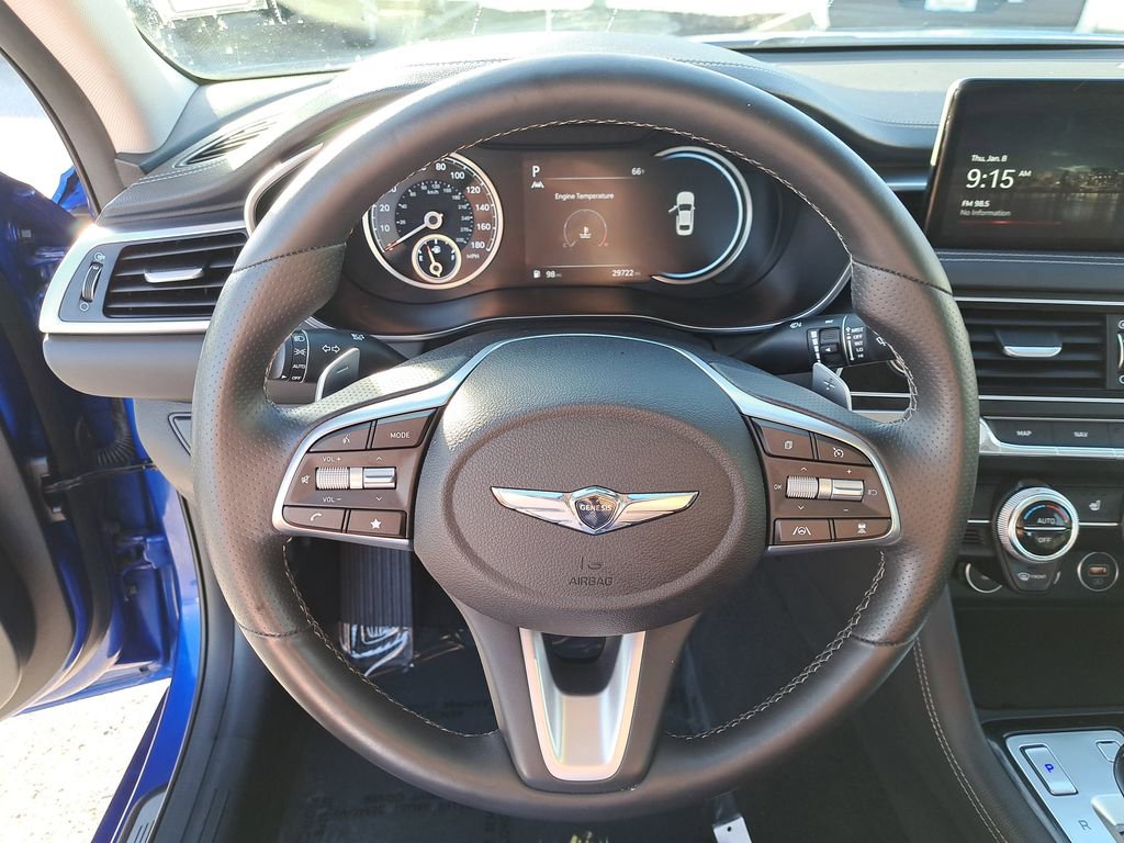 Used 2023 Genesis G70 2.0T image 17