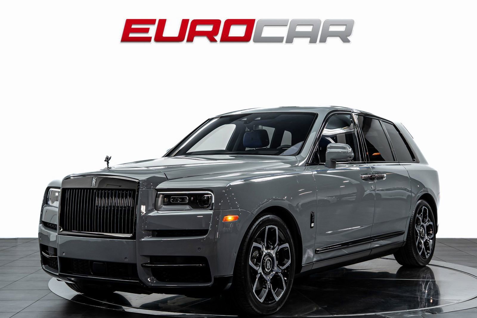 Used 2022 Rolls-Royce Cullinan Black Badge w/ Dark Exterior Package image 1