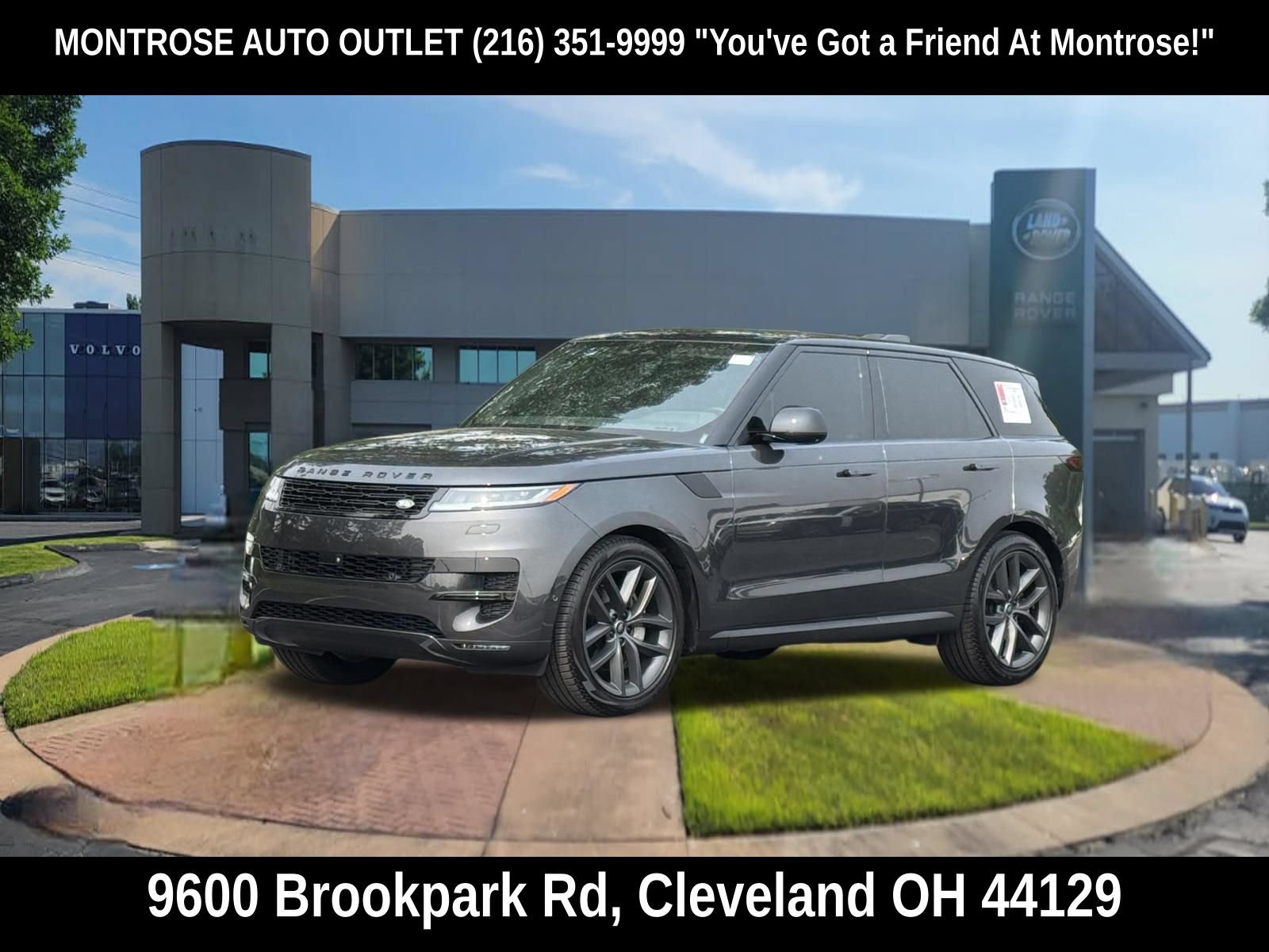 Used 2024 Land Rover Range Rover Sport SE AWD/4WD image 9
