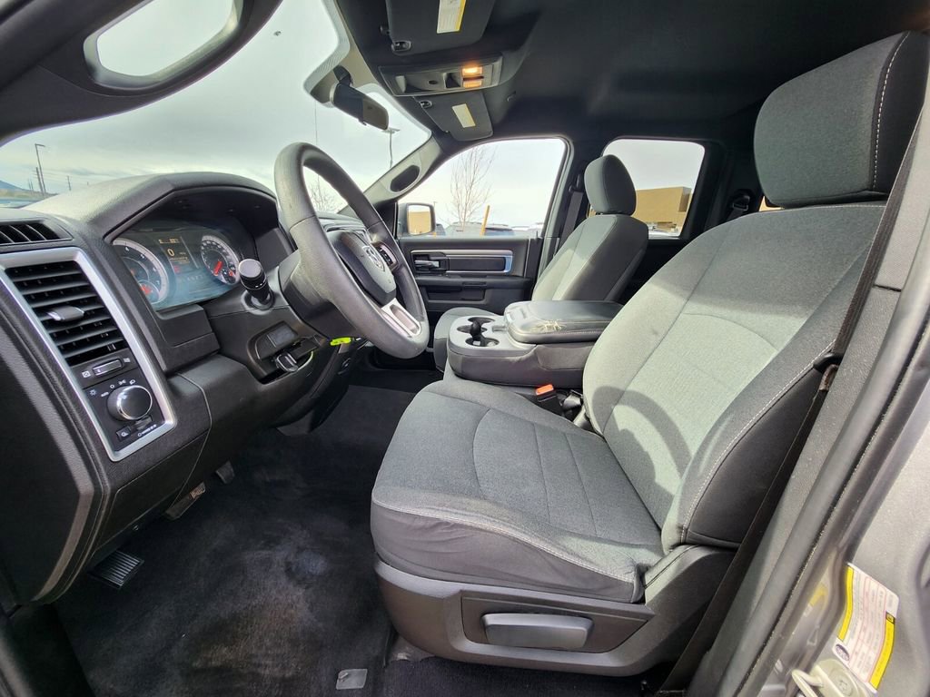 Used 2023 RAM 1500 Classic Warlock image 10