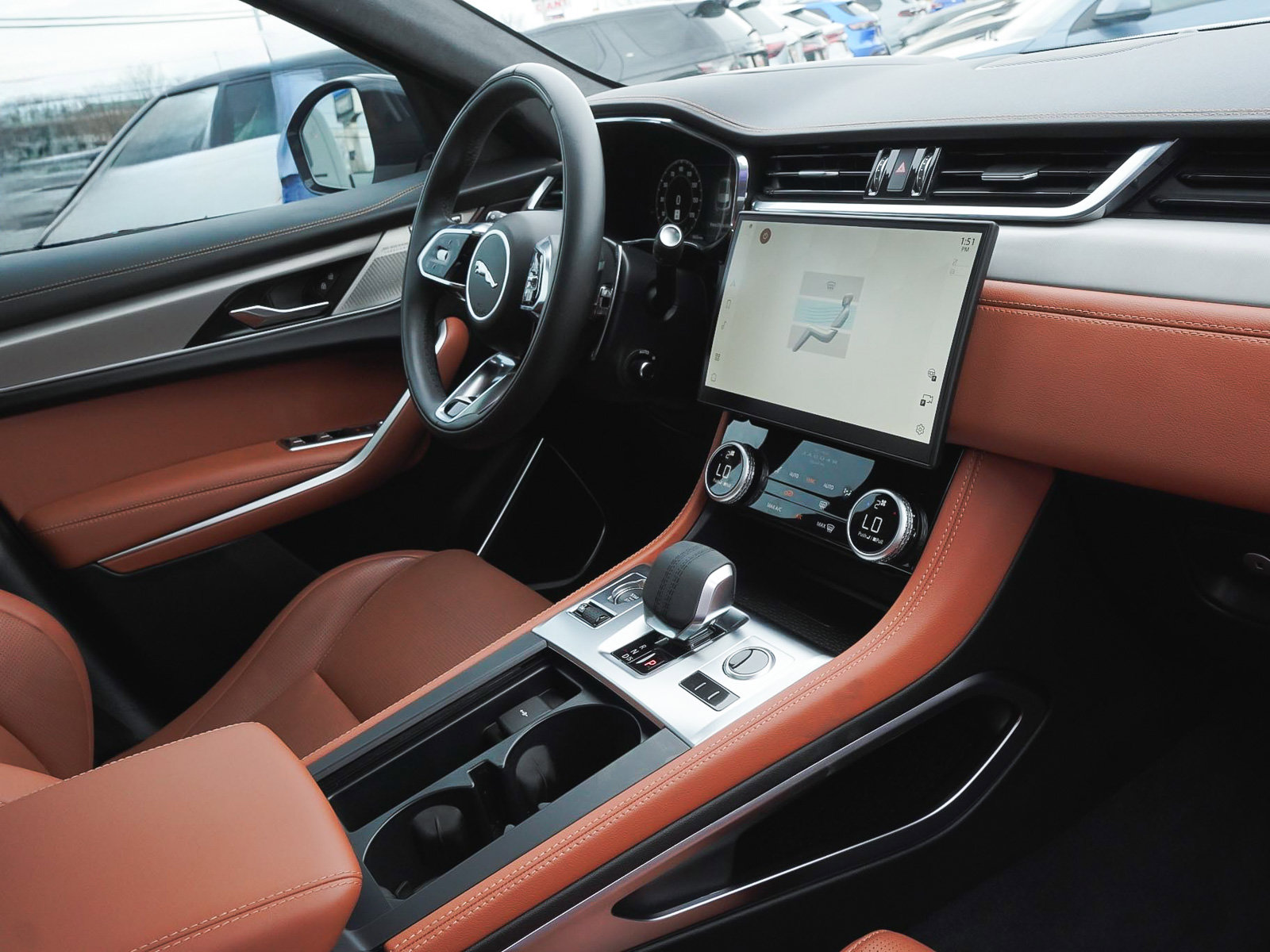 Used 2026 Jaguar F-PACE R-Dynamic S image 46