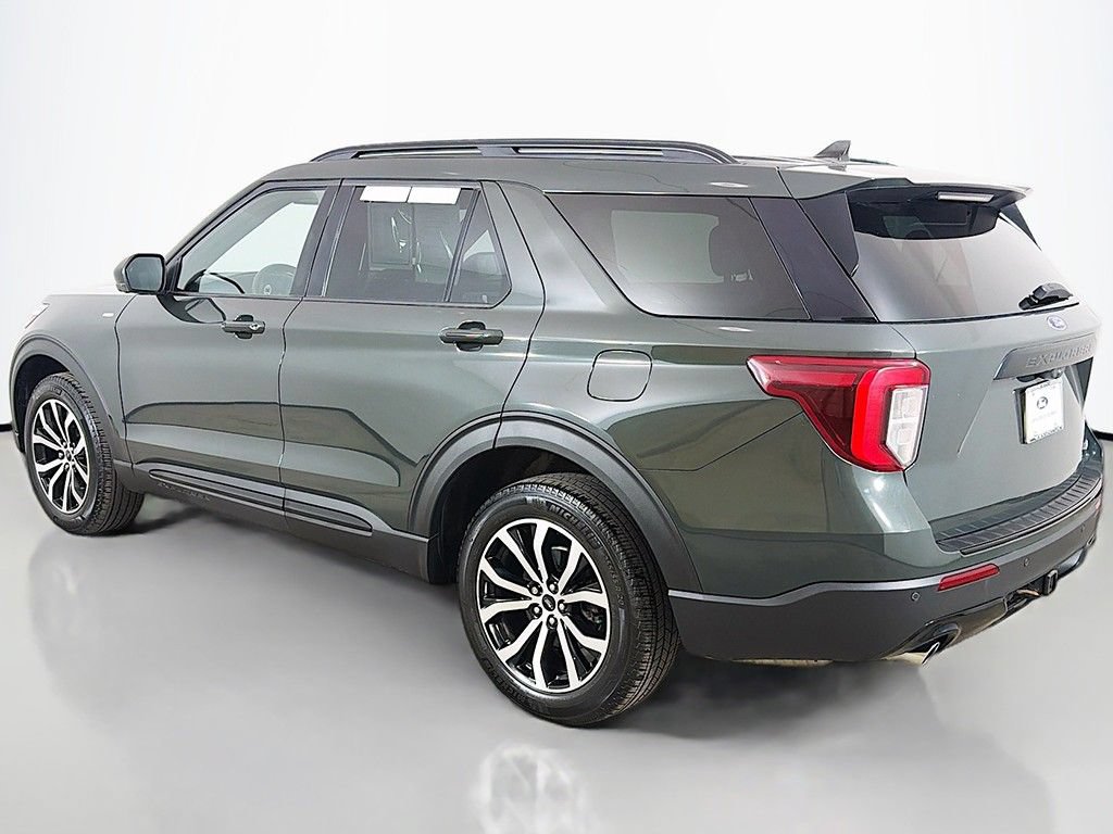 Used 2023 Ford Explorer ST-Line w/ Class IV Trailer Tow Package AWD/4WD image 14