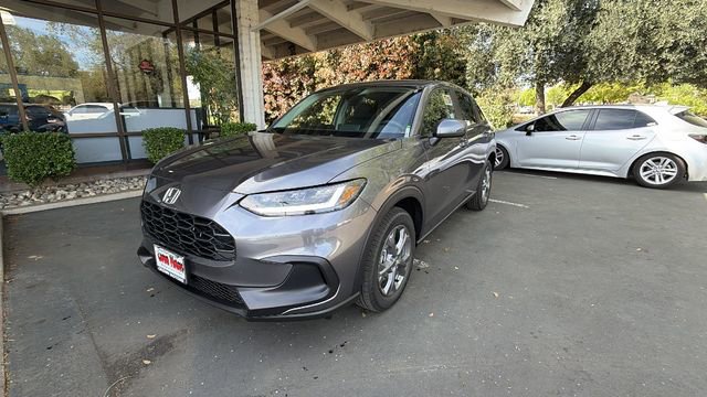 New 2026 Honda HR-V LX image 1