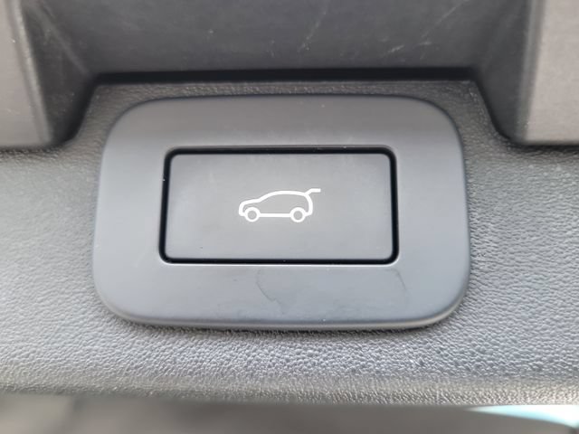 Used 2023 Land Rover Discovery Metropolitan Edition AWD/4WD image 12