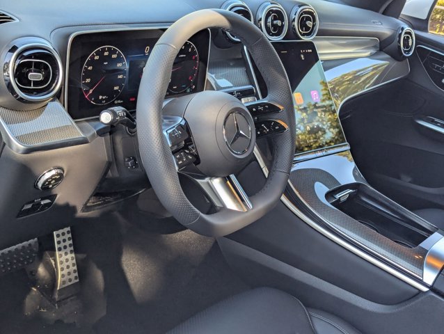 New 2026 Mercedes-Benz GLC 300 image 3