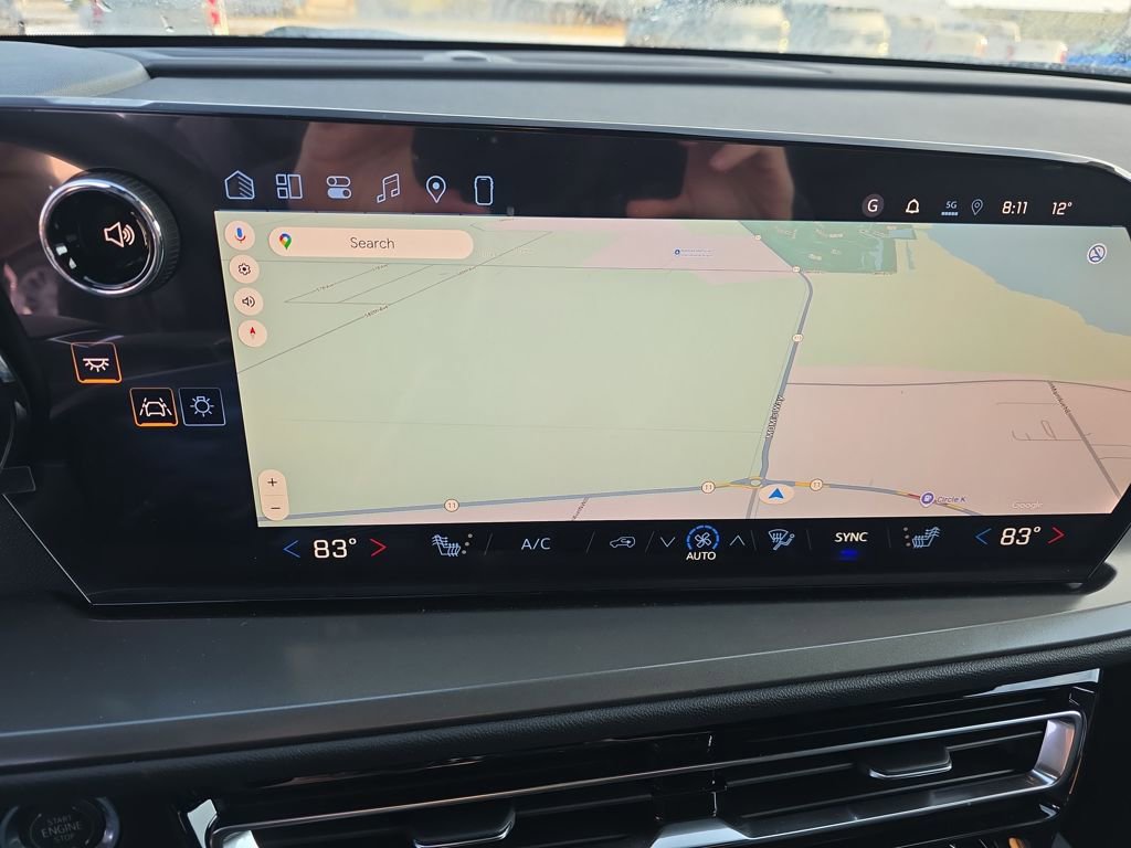 New 2026 Chevrolet Traverse LT w/ LPO, Floor Liner Package image 19