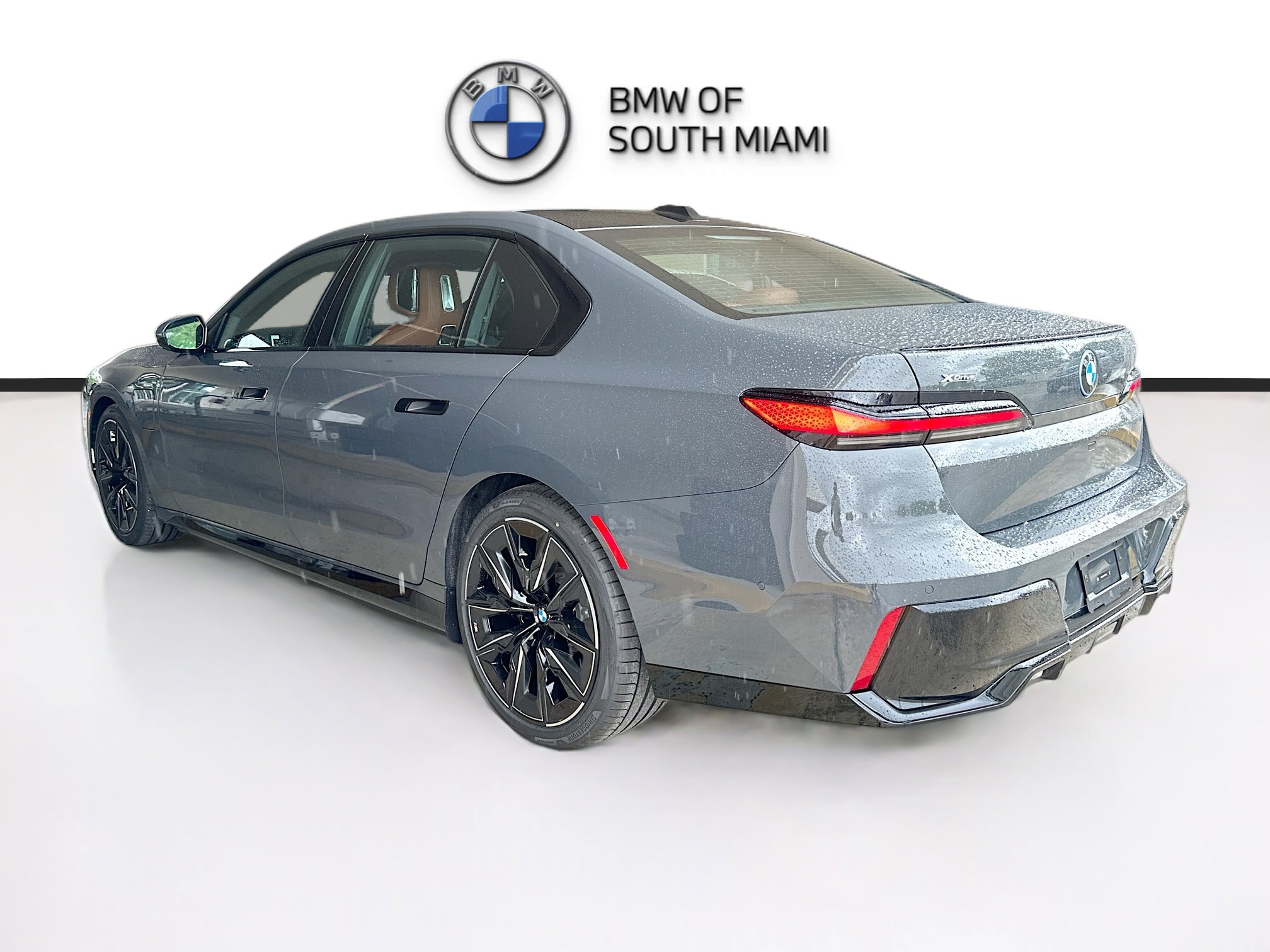 New 2026 BMW 750e xDrive w/ Premium Package image 4