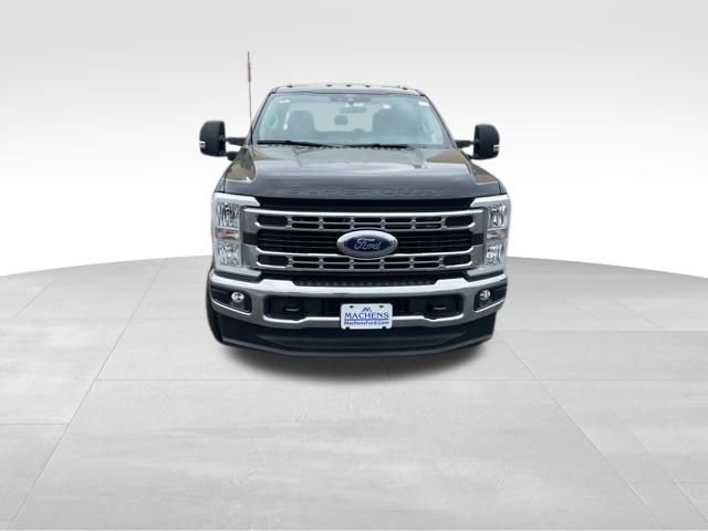 New 2026 Ford F250 XLT AWD/4WD image 9