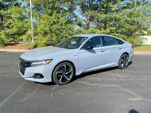 Used 2022 Honda Accord Sport image 2