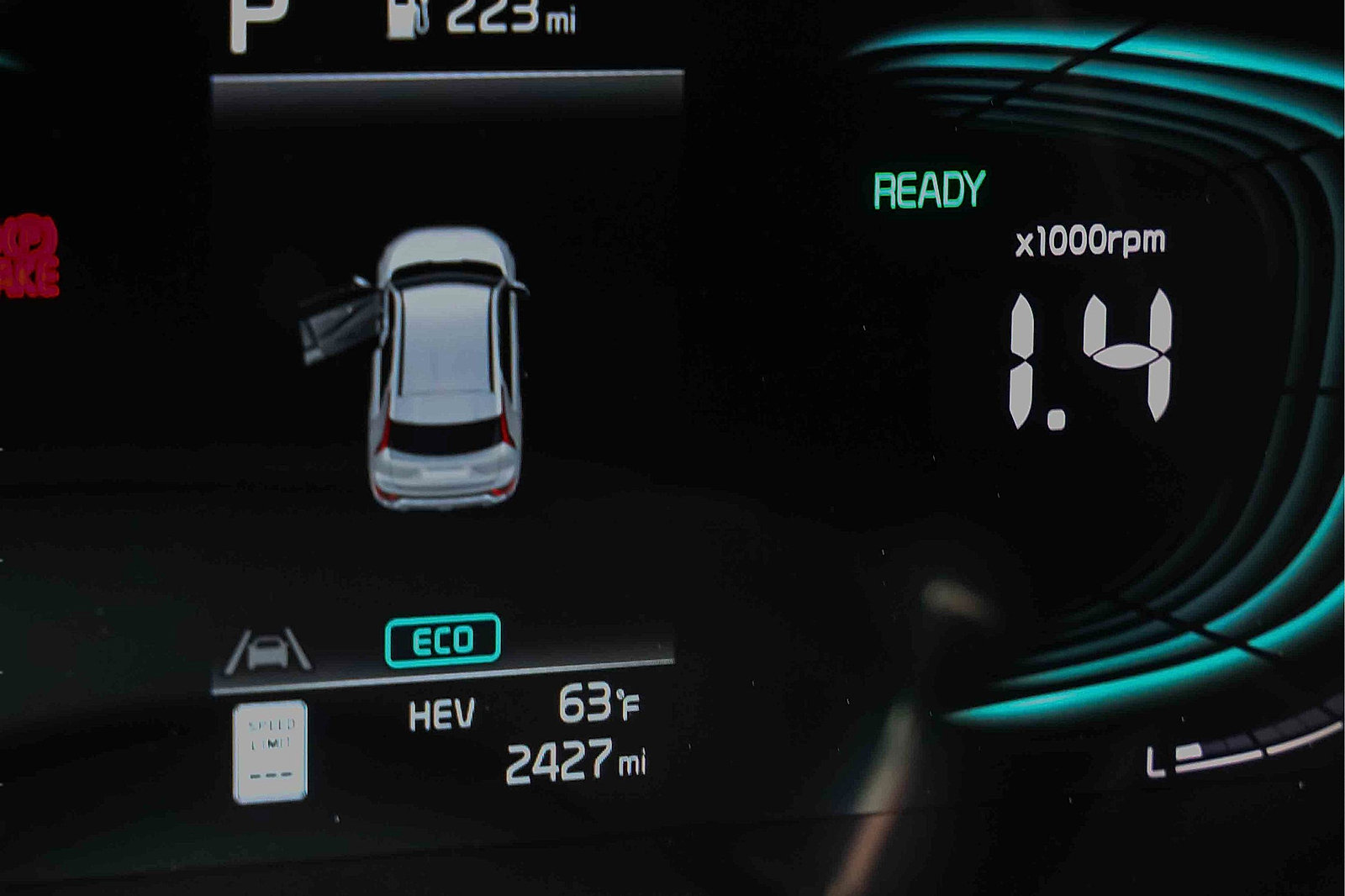 Certified 2025 Kia Niro EX w/ EX Cold Weather Package FWD image 27