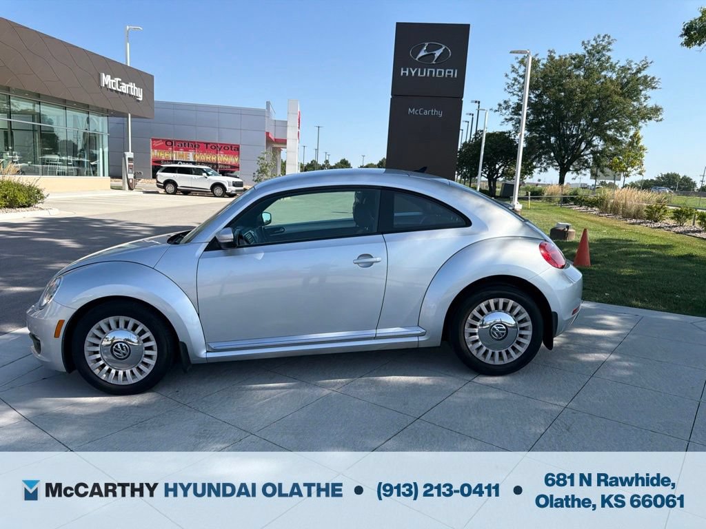 Used 2014 Volkswagen Beetle 2.5 FWD image 11