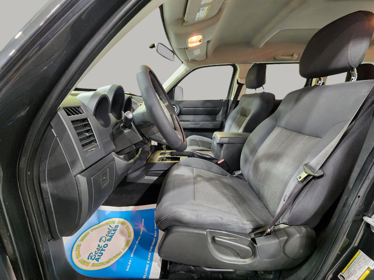 Used 2011 Dodge Nitro SE image 13