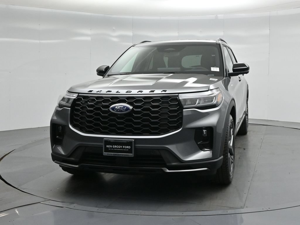 New 2026 Ford Explorer ST-Line w/ ST-Line Street Pack AWD/4WD image 57