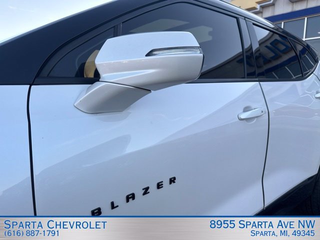 Used 2024 Chevrolet Blazer RS AWD/4WD image 10