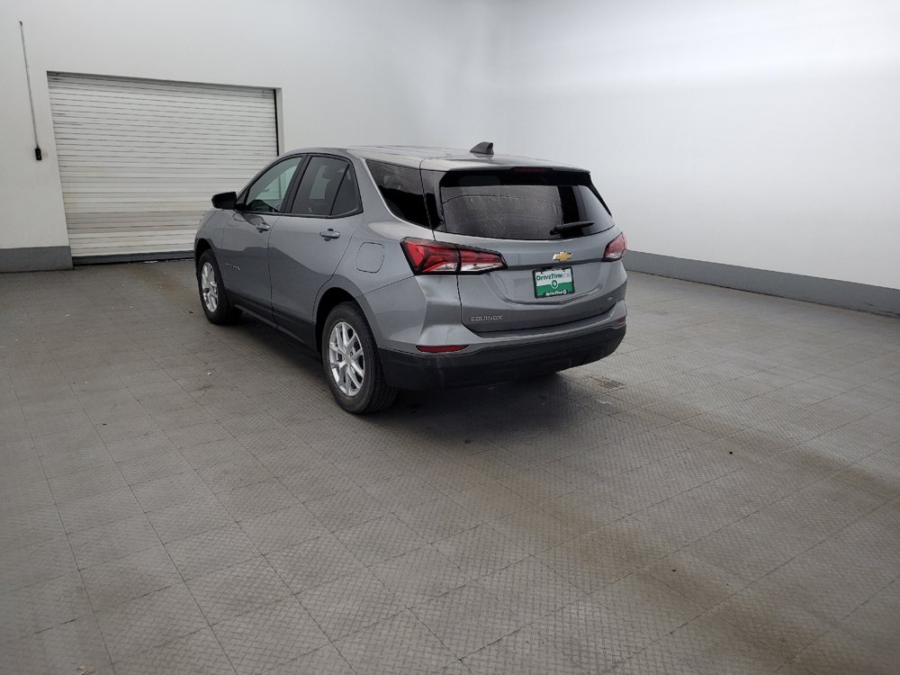 Used 2024 Chevrolet Equinox LS w/ LS Convenience Package AWD/4WD image 5