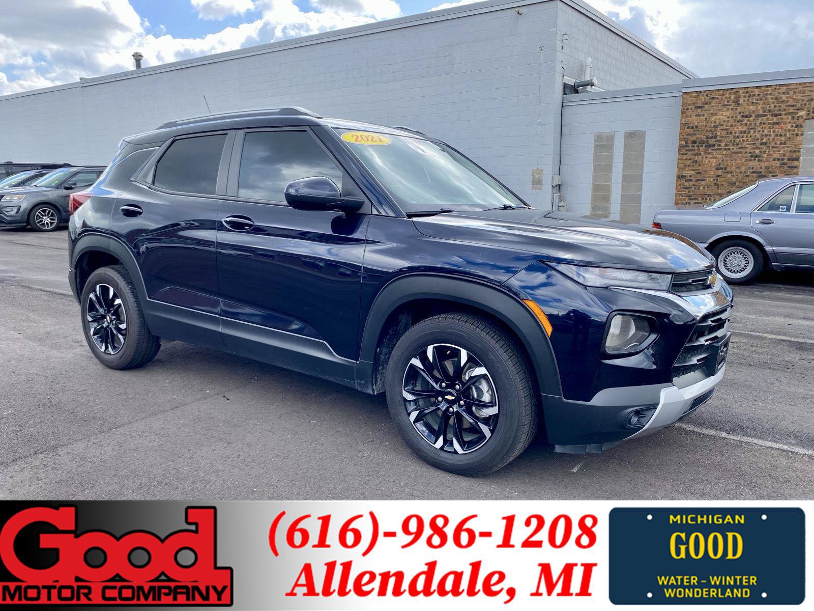 Used 2021 Chevrolet TrailBlazer LT w/ Convenience Package FWD image 1