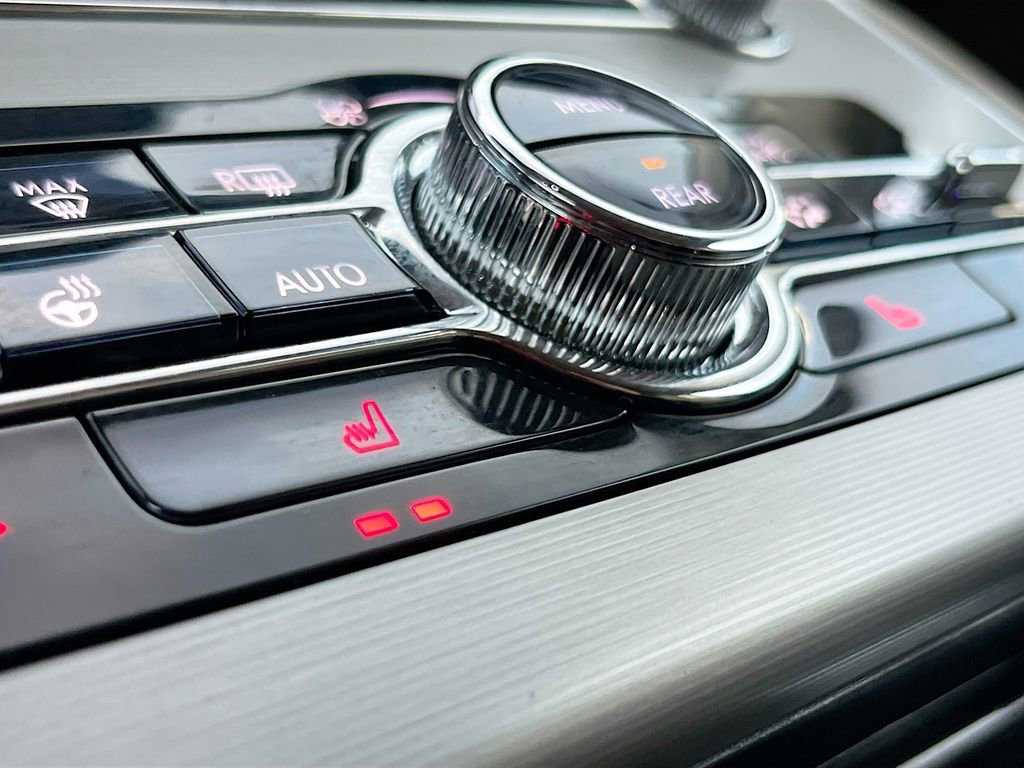 Used 2023 Lincoln Aviator AWD w/ Elements Package image 20