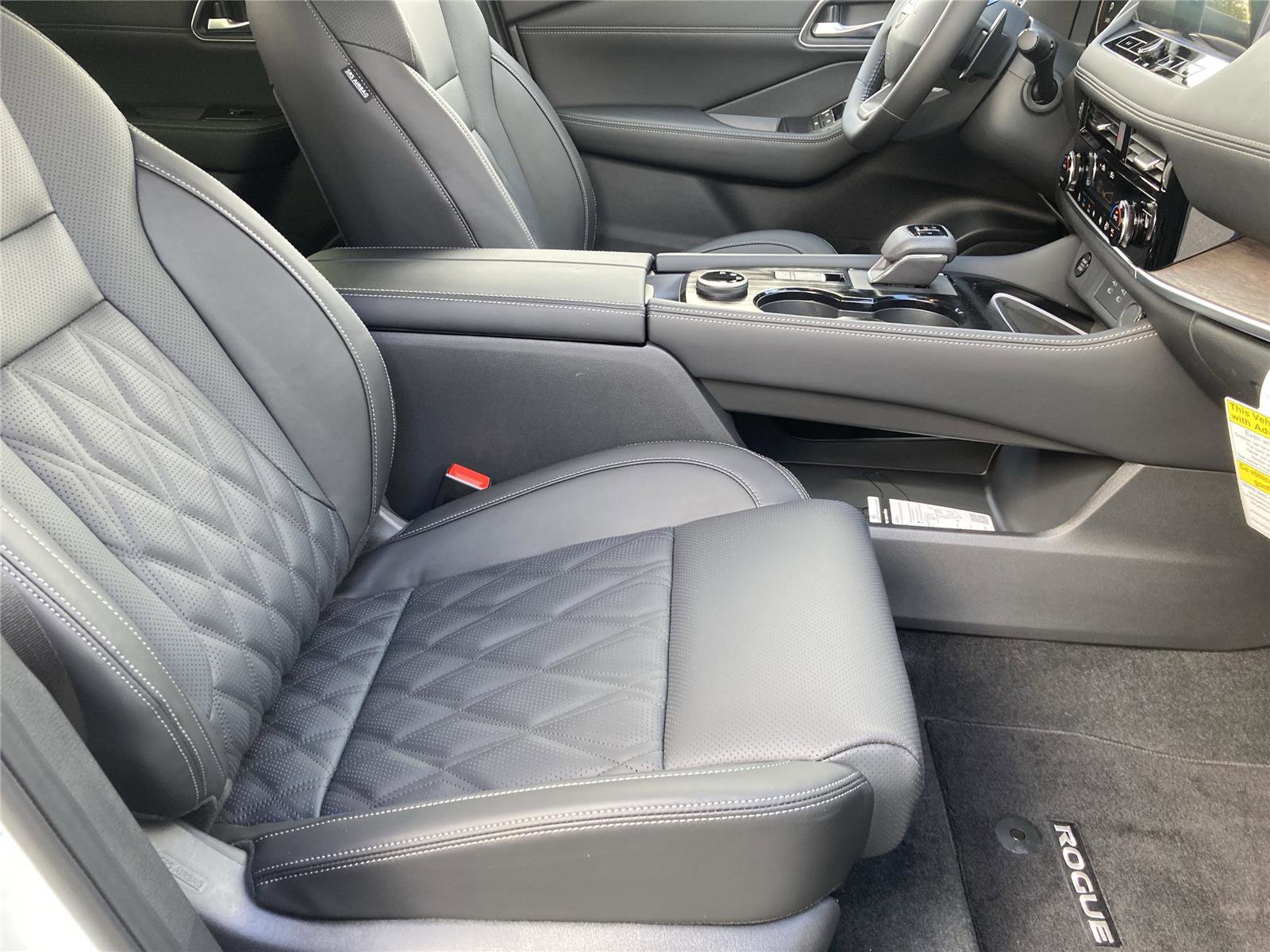 New 2026 Nissan Rogue Platinum w/ Platinum Premium Package image 32