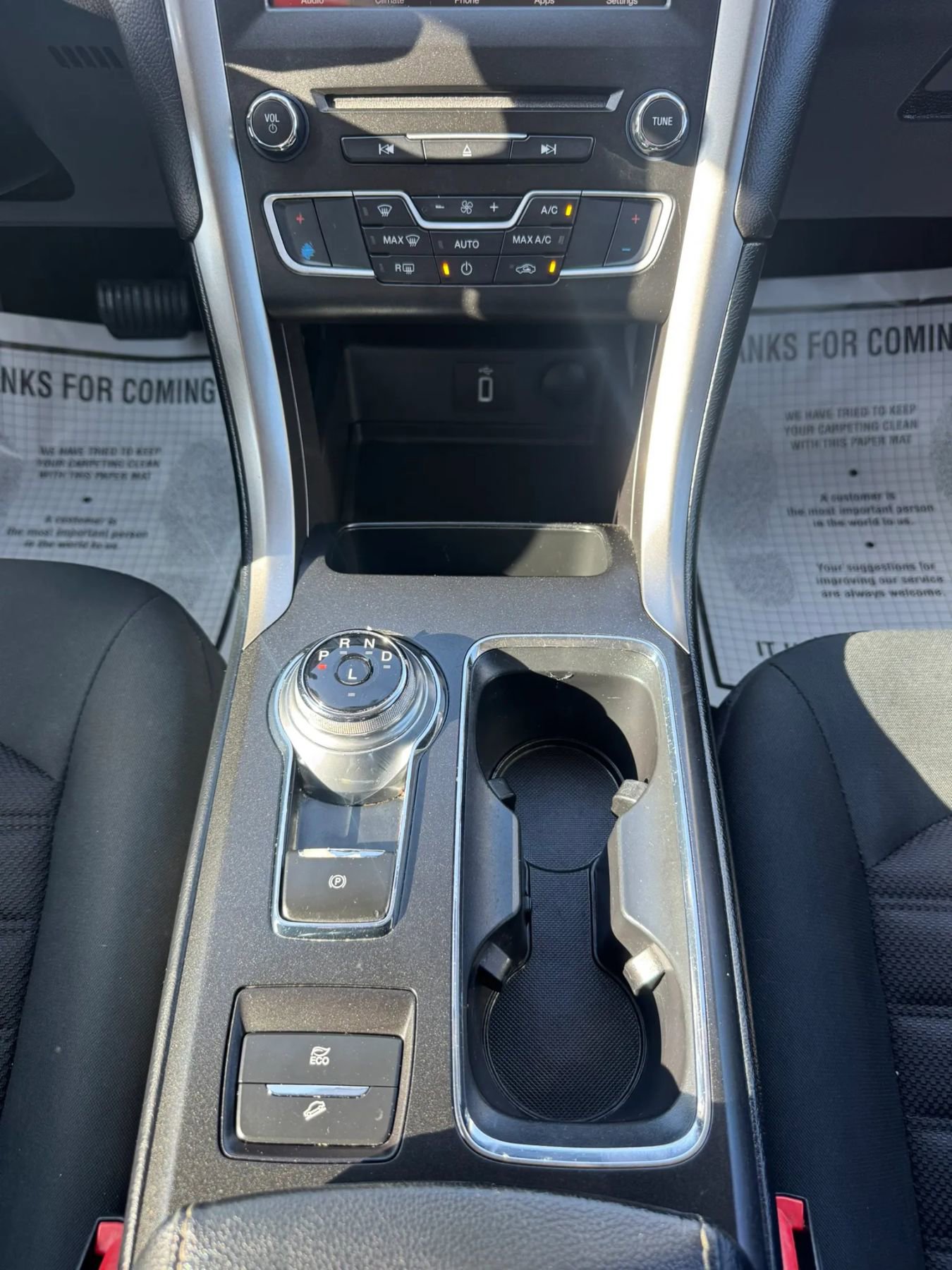 Used 2018 Ford Fusion SE image 54