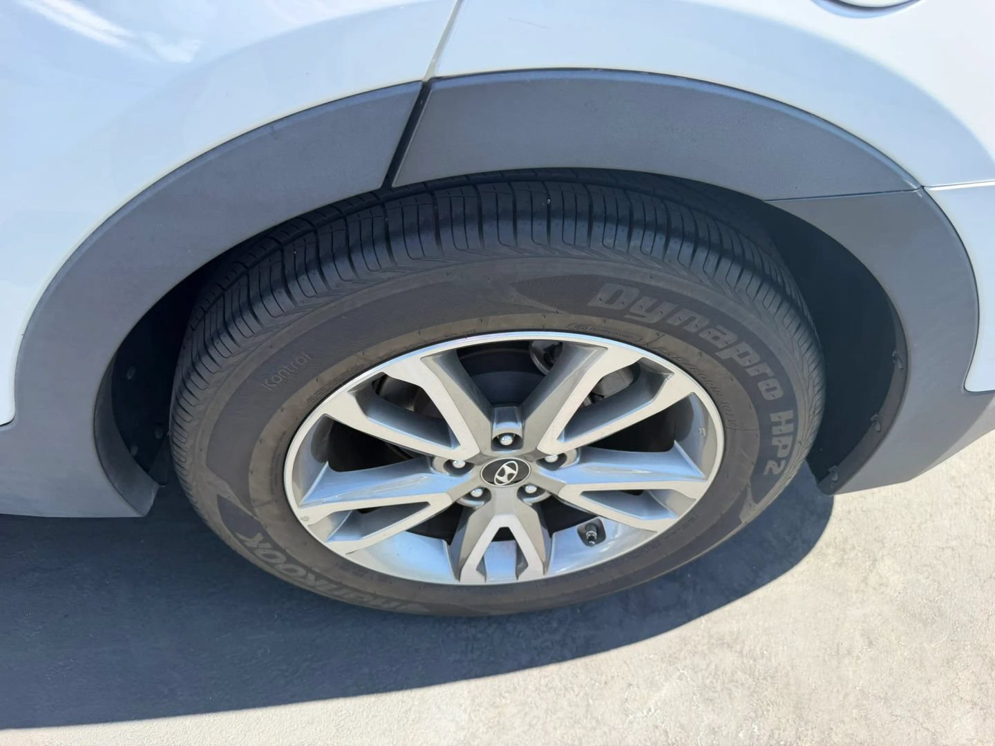 Used 2014 Hyundai Santa Fe Sport 2.0T FWD image 30