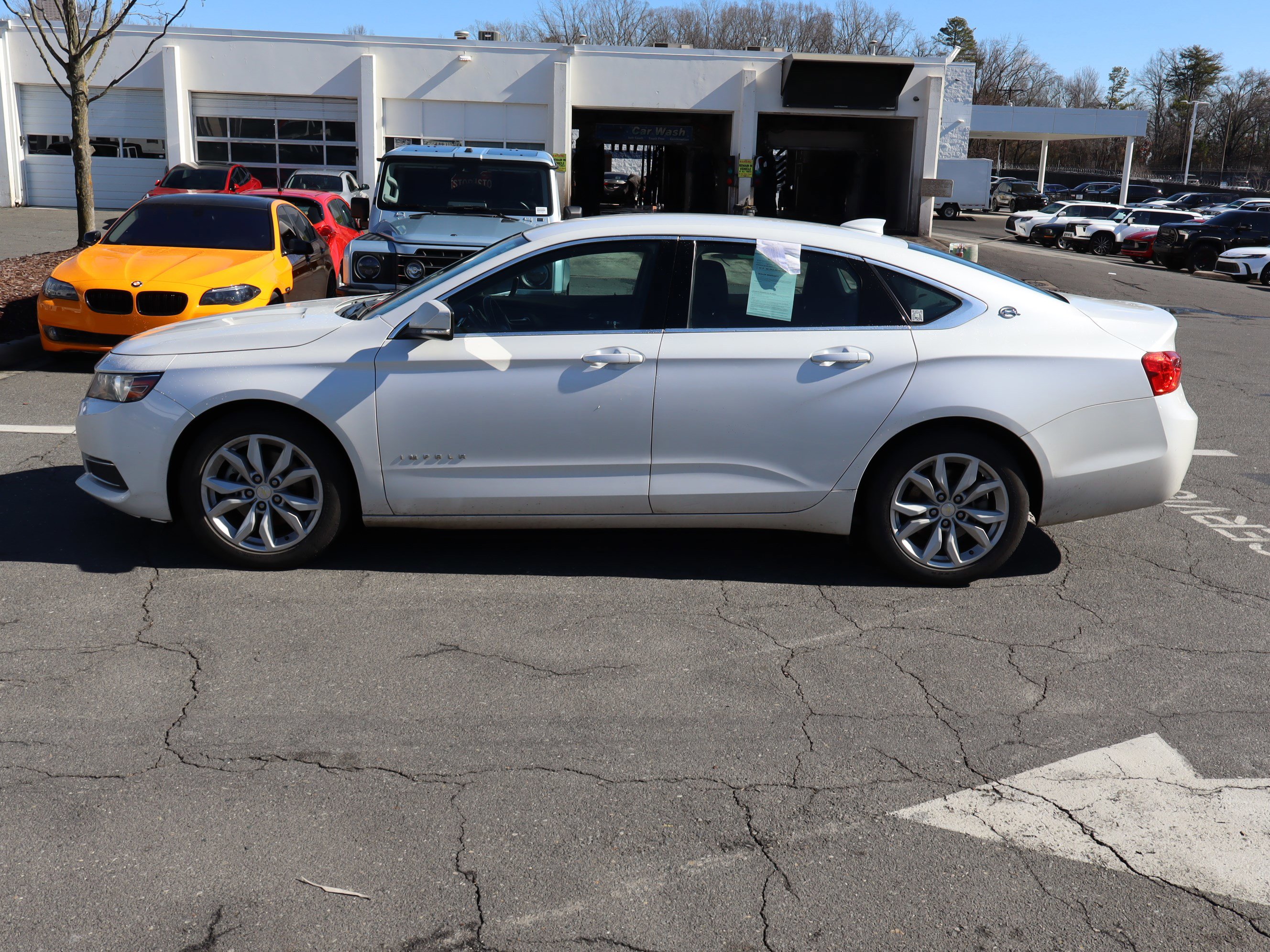 Used 2017 Chevrolet Impala LT w/ Convenience Package image 18